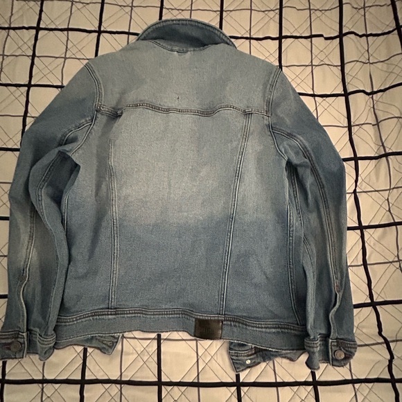 Jean Jacket - Picture 3 of 4